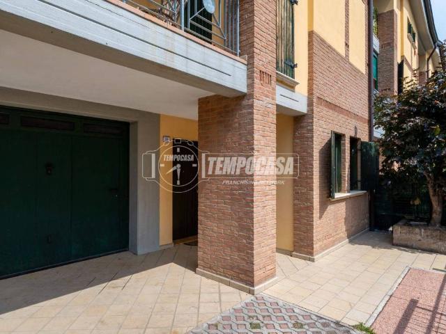 Villa Schiera in vendita a Buco del Signore, Re