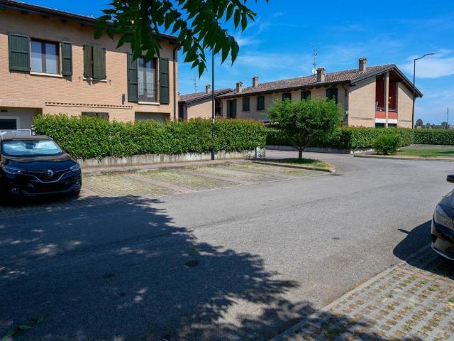 Villa Schiera in vendita a Cella, Re