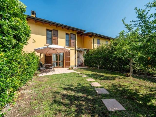 Villa Schiera in vendita a Mancasale, Reggio Emilia