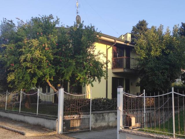 Villa Schiera in vendita a Treponti, Rezzato