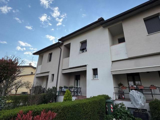 Villa Schiera in vendita a Cascina Malora, Rezzato