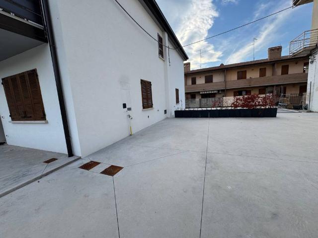 Villa Schiera in vendita a Cascina Feniletto, Rezzato