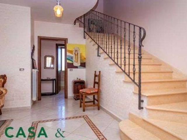 Villa Schiera in vendita a Riardo, Campania