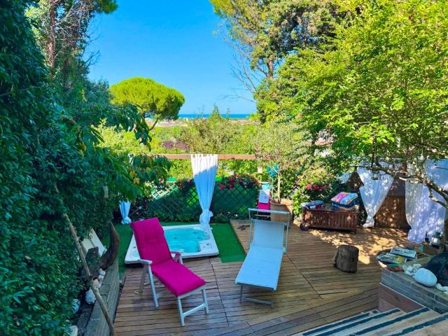 Villa Schiera in vendita a Riccione, Reggio Emilia