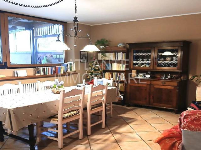 Villa Schiera in vendita a Riccione, Reggio Emilia
