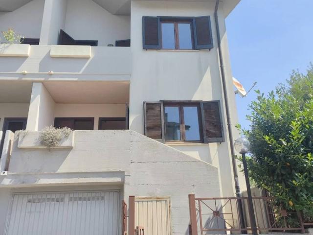 Villa Schiera in vendita a Campoloniano, Rieti
