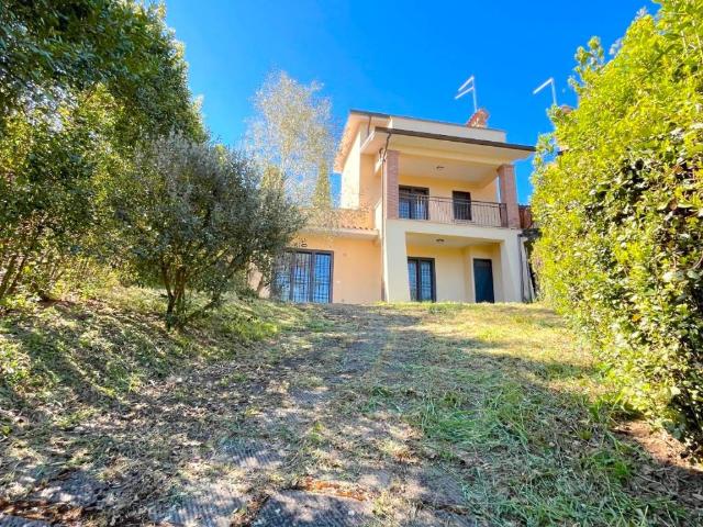 Villa Schiera in vendita a Trullo, Roma Capitale