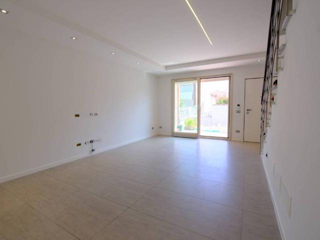 Villa Schiera in vendita a Padulli, Rimini
