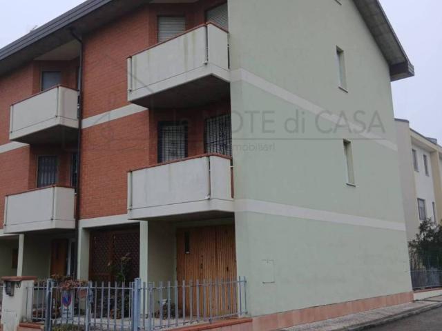 Villa Schiera in vendita a Rimini, Reggio Emilia
