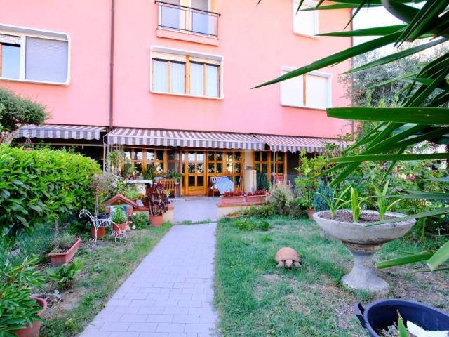 Villa Schiera in vendita a Villaggio 1° maggio, Rimini
