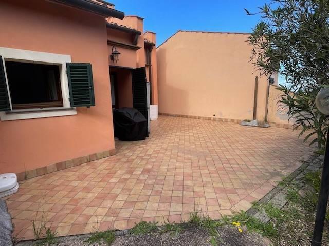 Villa Schiera in vendita a Rio, Toscana