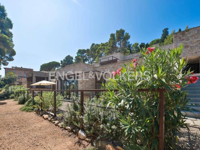 Villa Schiera in vendita a Livorno