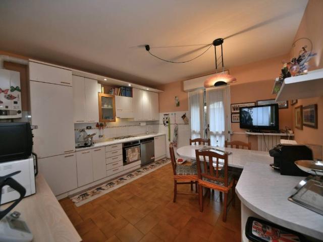 Villa Schiera in vendita a Pianura Reggiana, Re