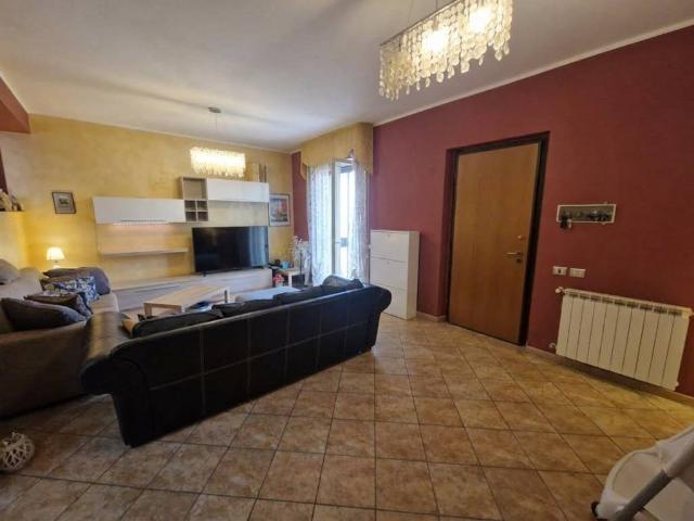 Villa Schiera in vendita a Torre Archirafi, Riposto
