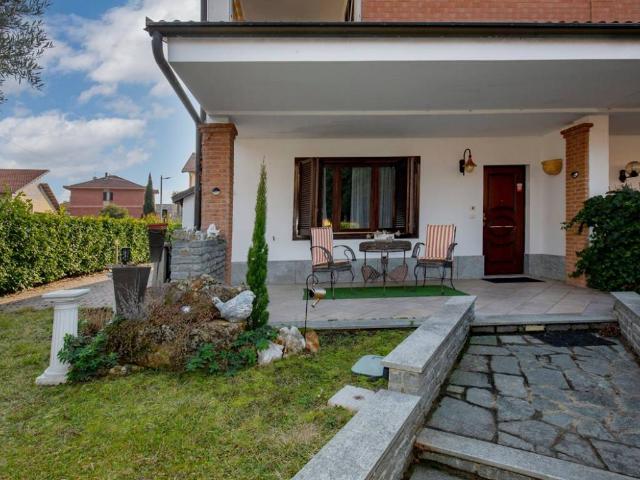 Villa Schiera in vendita a Piemonte, Torino