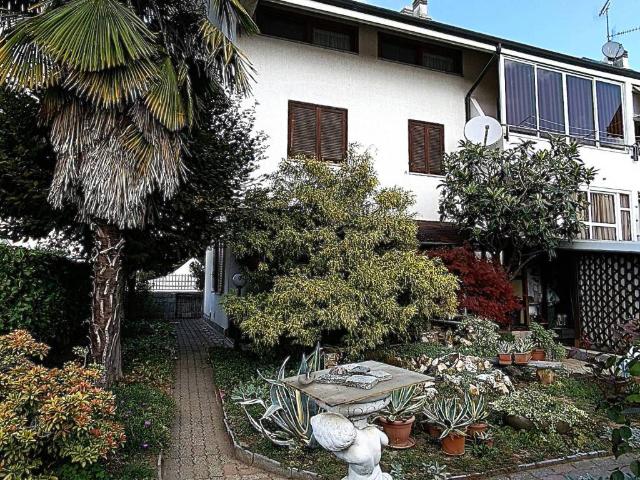 Villa Schiera in vendita a Piemonte, Torino