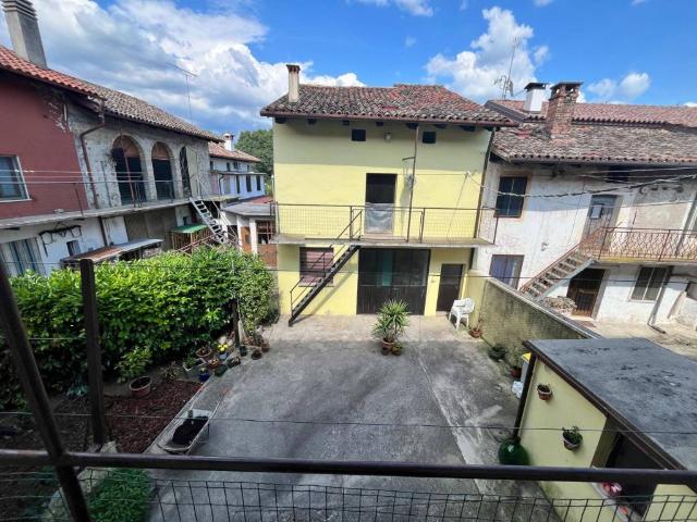 Villa Schiera in vendita a Rive D'arcano, Friuli-Venezia Giulia