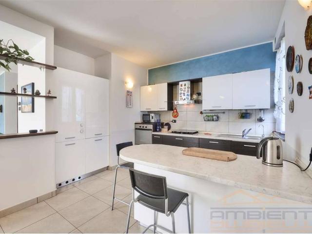 Villa Schiera in vendita a Robbiate, Lombardia