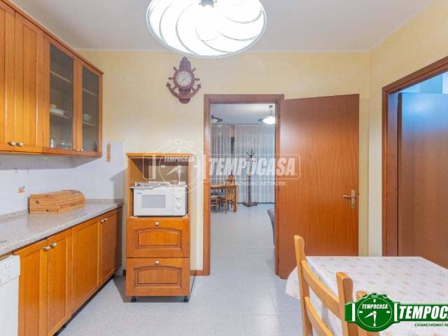 Villa Schiera in vendita a Robecco Sul Naviglio, Lombardia