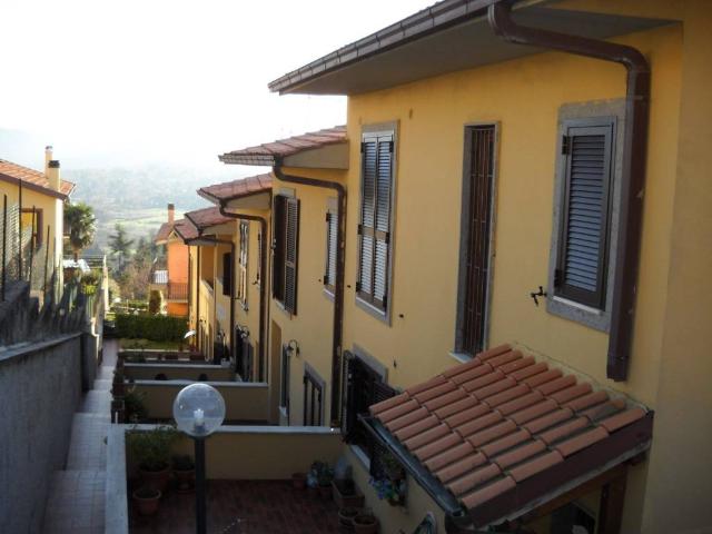 Villa Schiera in vendita a Roma Capitale, Lazio