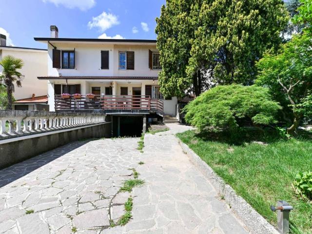 Villa Schiera in vendita a Cascina Civasco, Rodano