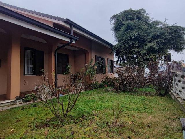 Villa Schiera in vendita a Piemonte, Cuneo