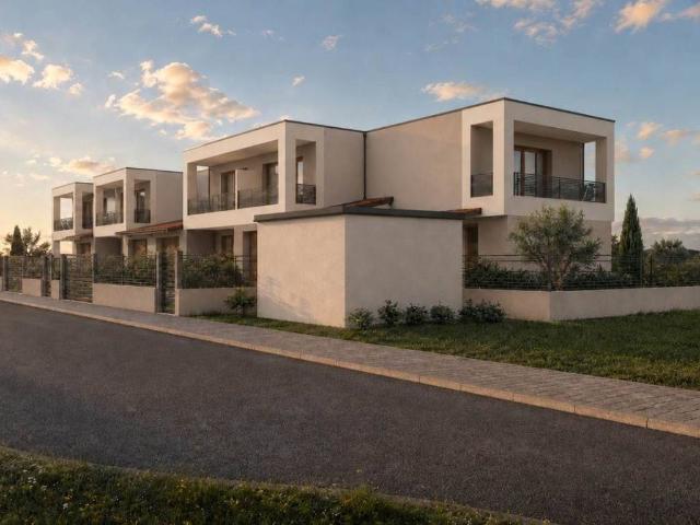 Villa Schiera in vendita a Rivalta sul Mincio, Rodigo