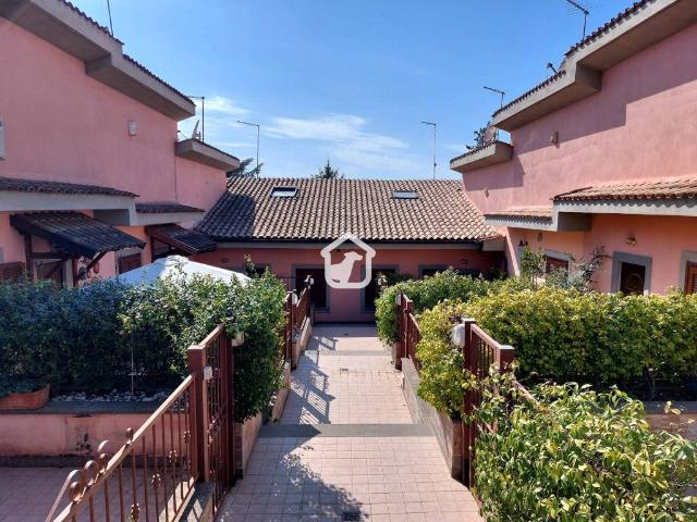 Villa Schiera in vendita a La Storta, Montecompatri