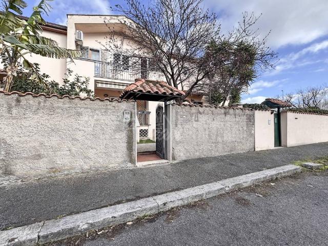 Villa Schiera in vendita a Municipio Roma X, Roma Capitale