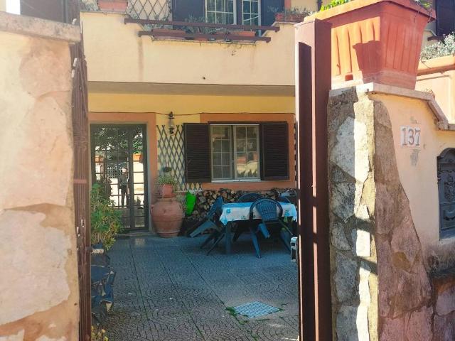 Villa Schiera in vendita a Roma Capitale, Lazio