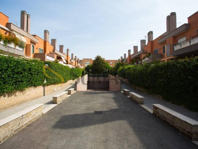 Villa Schiera in vendita a San Giorgio di Acilia, Roma Capitale