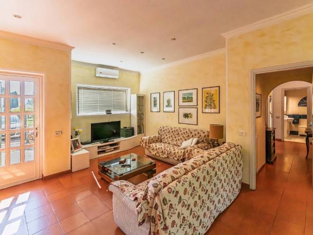 Villa Schiera in vendita a Olgiata, Roma Capitale