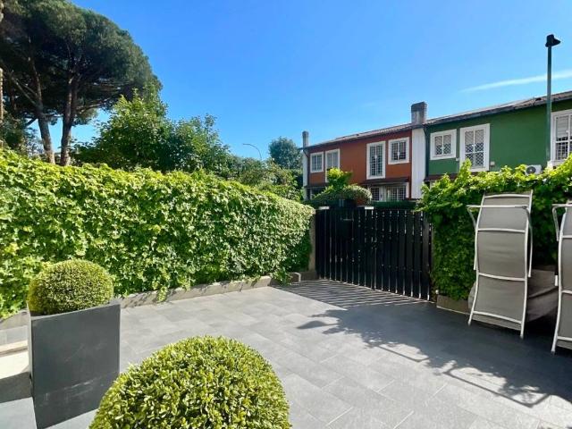 Villa Schiera in vendita a Madonnetta, Roma Capitale