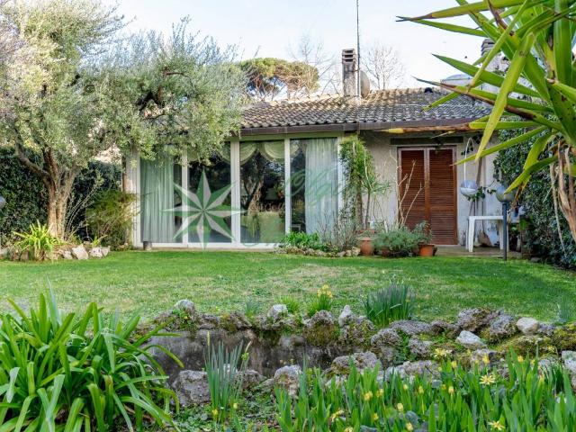 Villa Schiera in vendita a Olgiata, Roma Capitale
