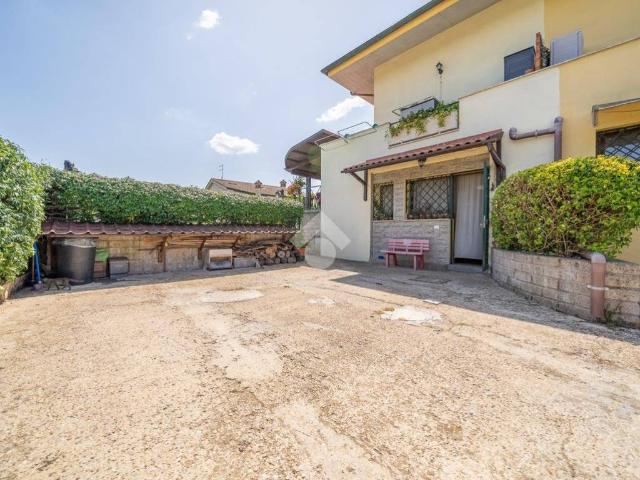 Villa Schiera in vendita a Roma Capitale, Lazio
