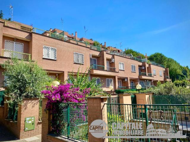Villa Schiera in vendita a Municipio Roma IX, Roma Capitale