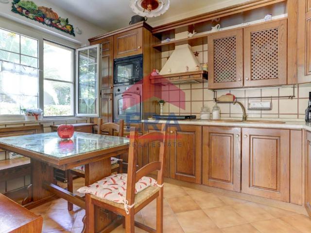 Villa Schiera in vendita a Villaggio San Francesco, Roma