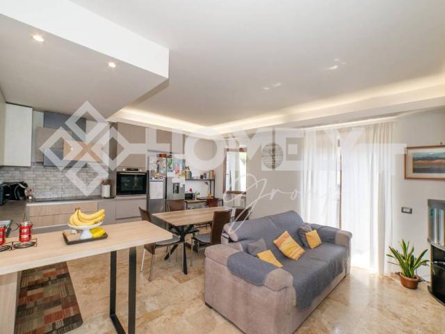 Villa Schiera in vendita a Monte Migliore, Roma Capitale