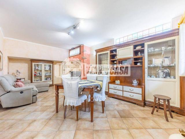 Villa Schiera in vendita a Centroni, Roma Capitale