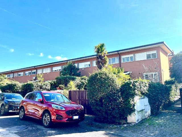 Villa Schiera in vendita a Axa, Roma Capitale