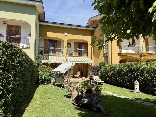 Villa Schiera in vendita a Piemonte, Torino