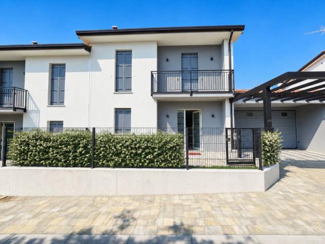 Villa Schiera in vendita a San Giacomo, Romano D'ezzelino