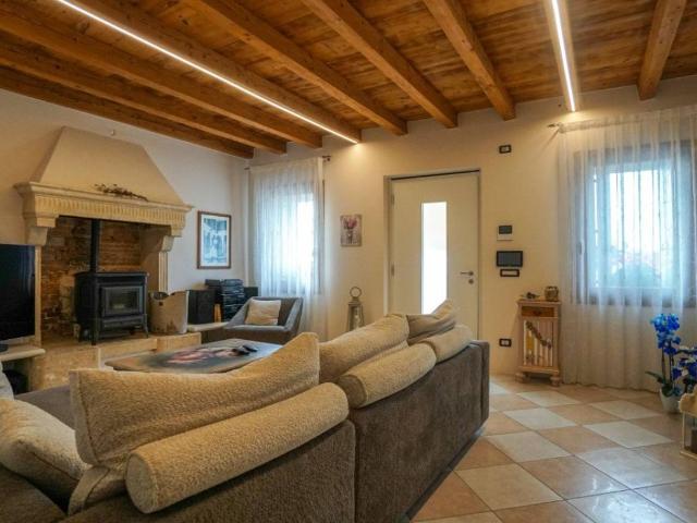 Villa Schiera in vendita a Roncà, Veneto
