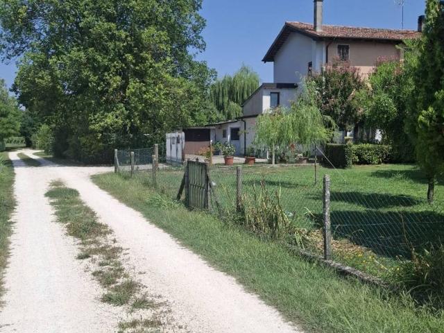 Villa Schiera in vendita a Roncade, Veneto