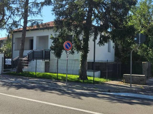 Villa Schiera in vendita a VERMEGLIANO, Ronchi dei Legionari