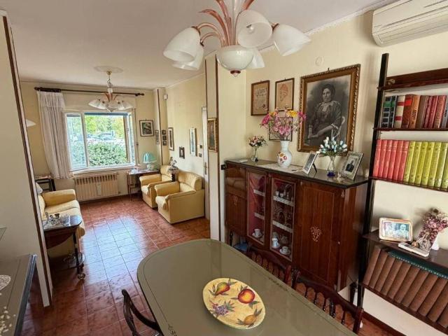 Villa Schiera in vendita a RONCHI CENTRO, Ronchi dei Legionari