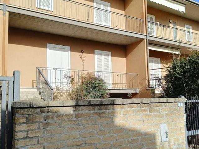 Villa Schiera in vendita a Ronciglione, Lazio