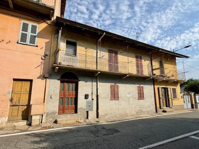Villa Schiera in vendita a Piemonte, Biella