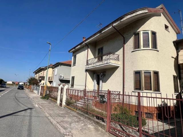 Villa Schiera in vendita a Governolo, Roncoferraro