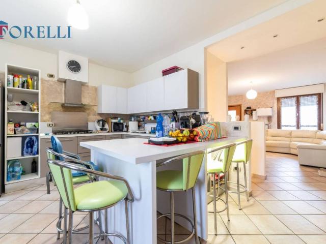 Villa Schiera in vendita a Gualdo, Roncofreddo